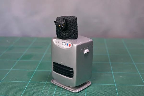 日本“手工鬼才”捏的小动物模型，比表情包还沙雕