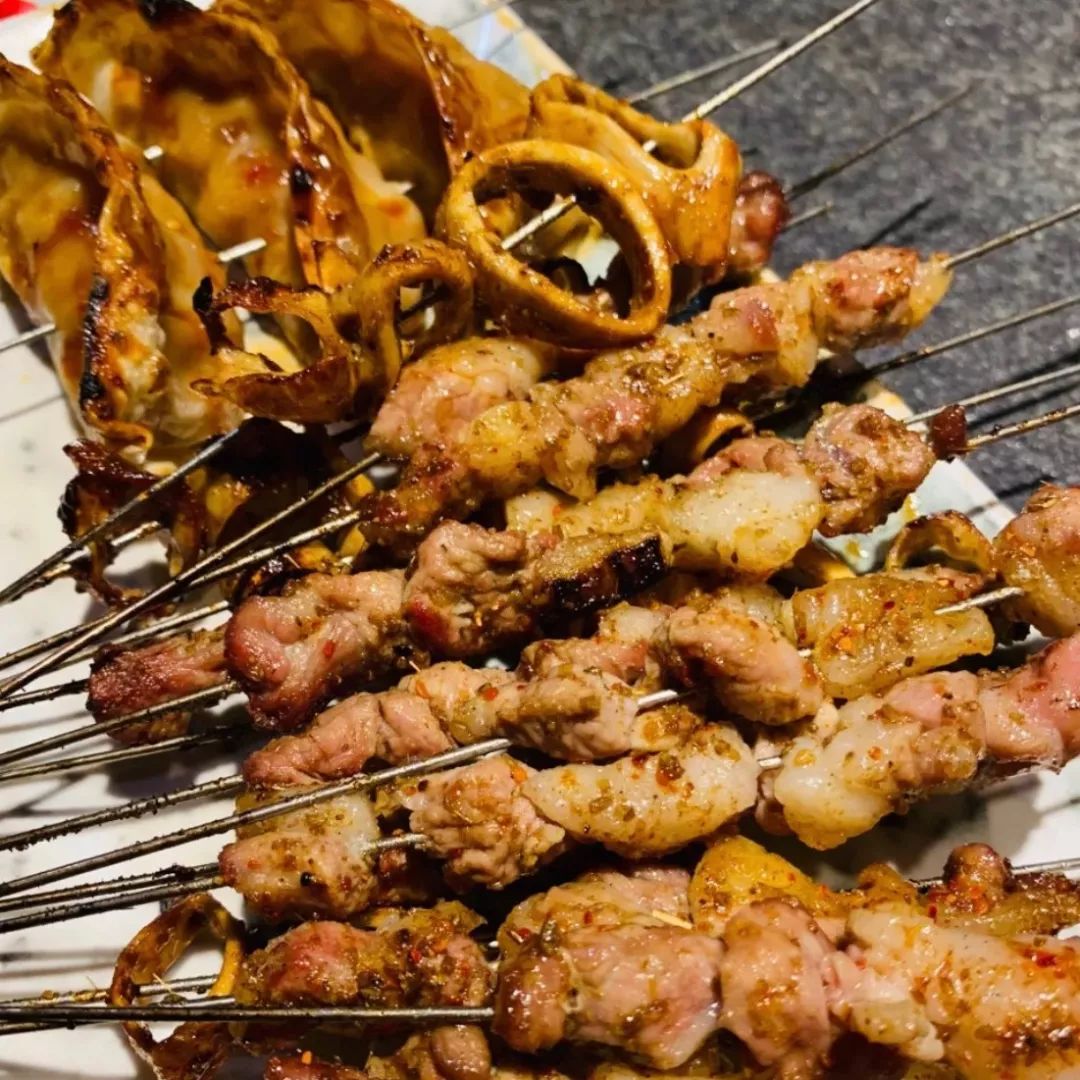 东北烧烤摊冰子,东北最实惠烧烤店