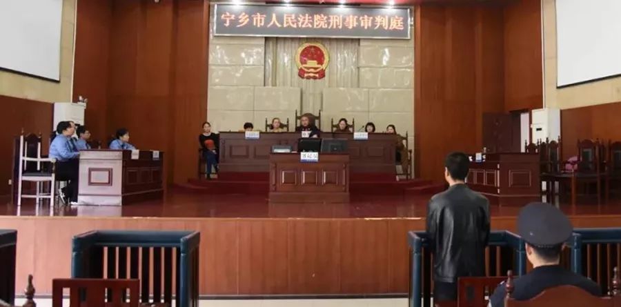 捕杀黄鼠狼是什么样的后果,为啥不能捕杀狼