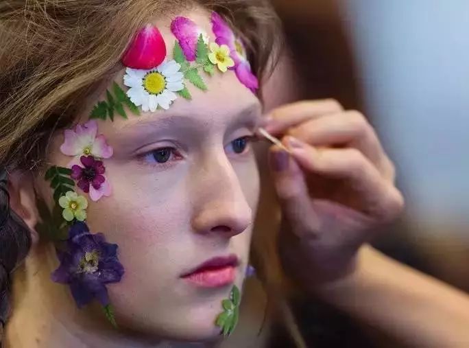 盘点哪些明星自带妆容,各博主最火妆容