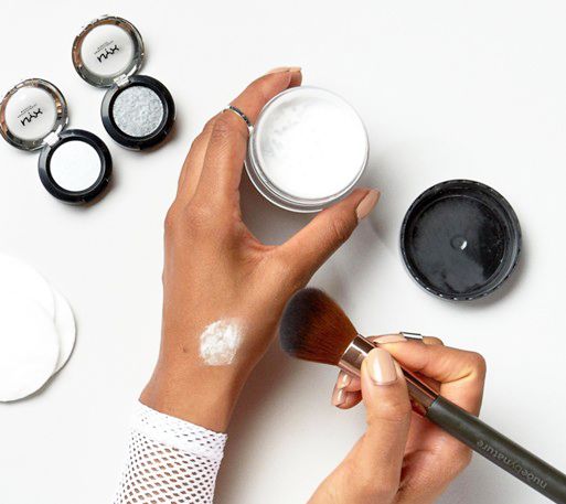 定妆散粉根本用不完,用不完的亮晶晶散粉