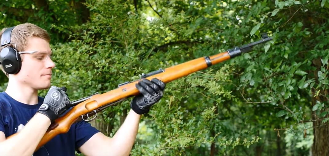 glock哪个枪最好用,glock19才是最实用的手枪