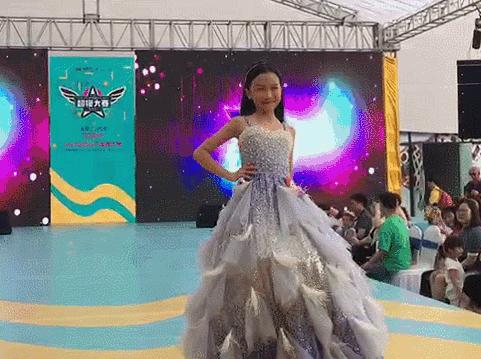 中国国际时装周2024年童装专场,2019年春季童装秀