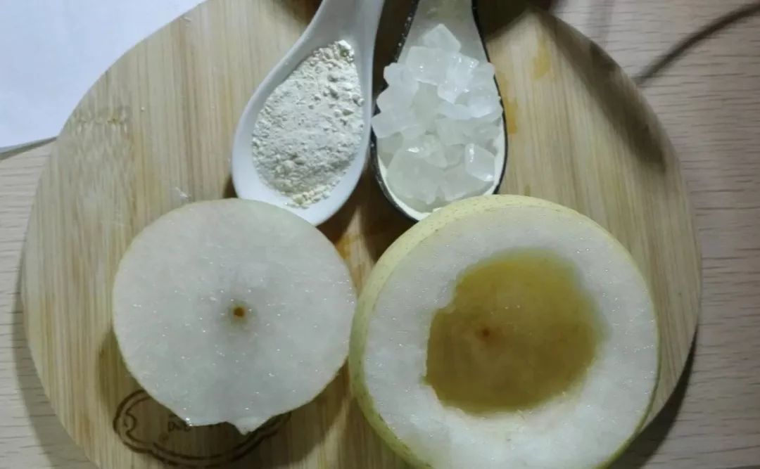 喉炎咳嗽和普通咳嗽的区别,耳鼻喉痒是过敏引起的吗