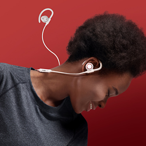 谁是体验更佳蓝牙运动耳机？倍思S17vs漫步者W200BT