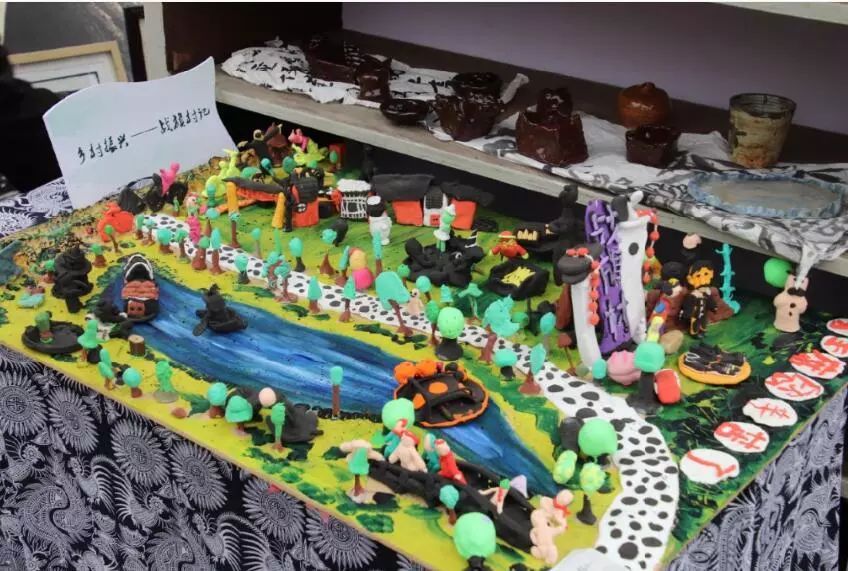 围观!郫都十万学子两千余件作品献礼祖国华诞!