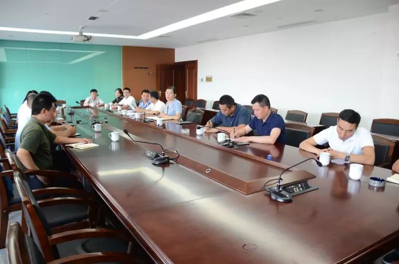 瑞丽珠宝翡翠直播中,瑞丽翡翠直播基地商业模式