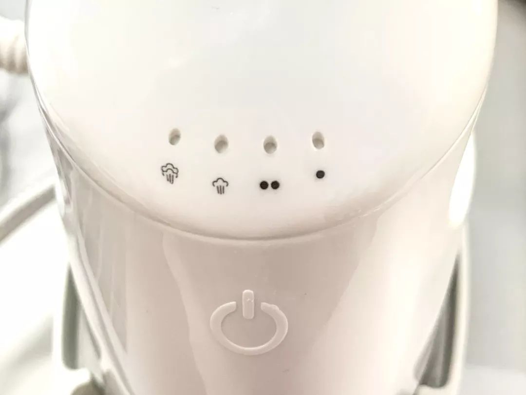 巴掌大的小熨斗,巴掌大便携熨斗