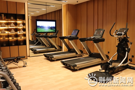 万枫酒店丹阳开业,荆州万枫酒店总投资