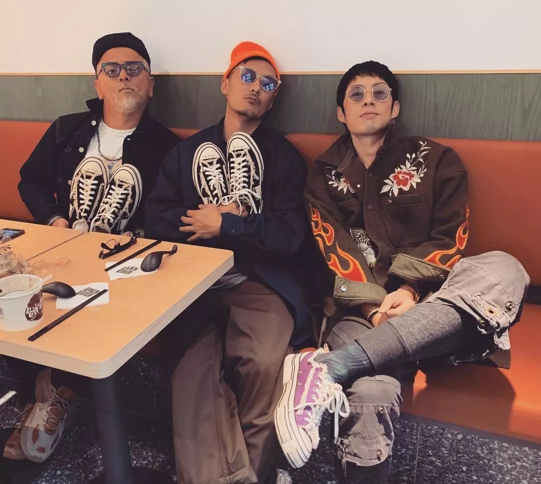 supremeaj,supreme闉嬪瓙aj