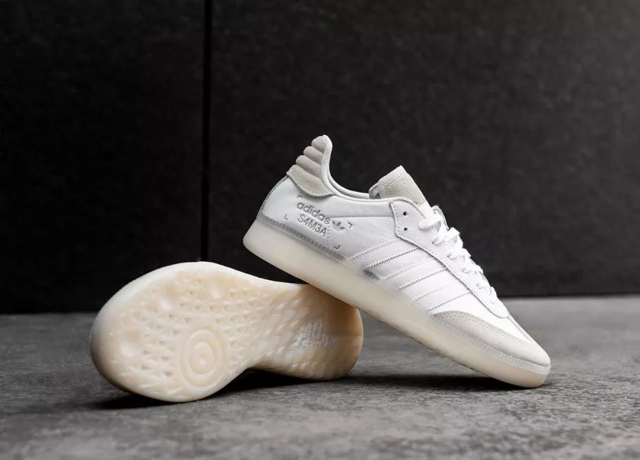 你为什么会买白色鞋？│《每周冷门球鞋大赏》