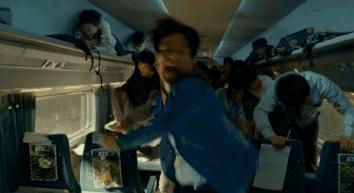 优衣库t恤迎抢购,优衣库抢购t恤