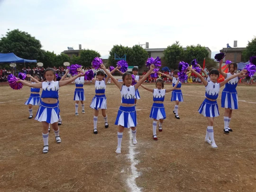 宾川足球比赛视频,云南小学生足球比赛宾川