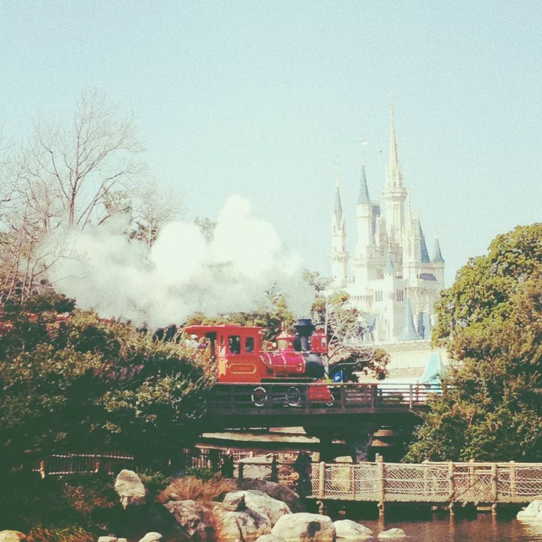 为了迪士尼，我决定搬回东京了