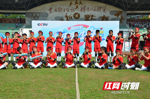 阳光体育点亮校园,阳光体育逐梦青春