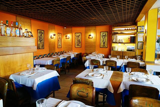 巴西是怎么成为足球王国的,巴西足球王国