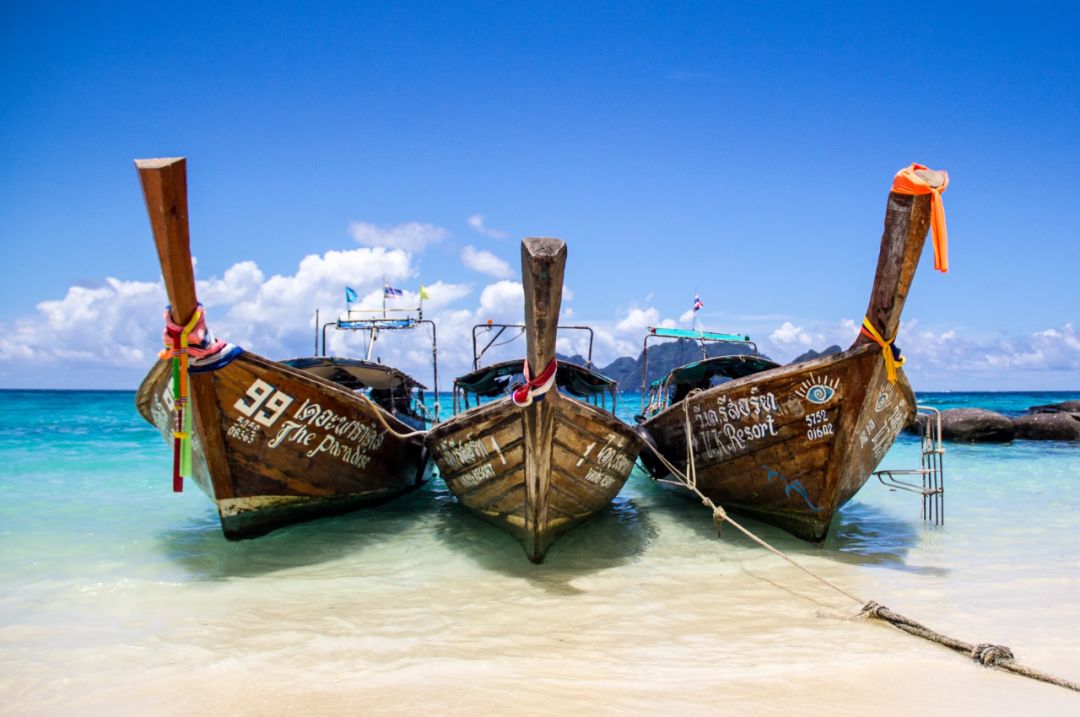 如何在旅行中省钱买到便宜的机票,旅行达人教你如何购买超低价机票