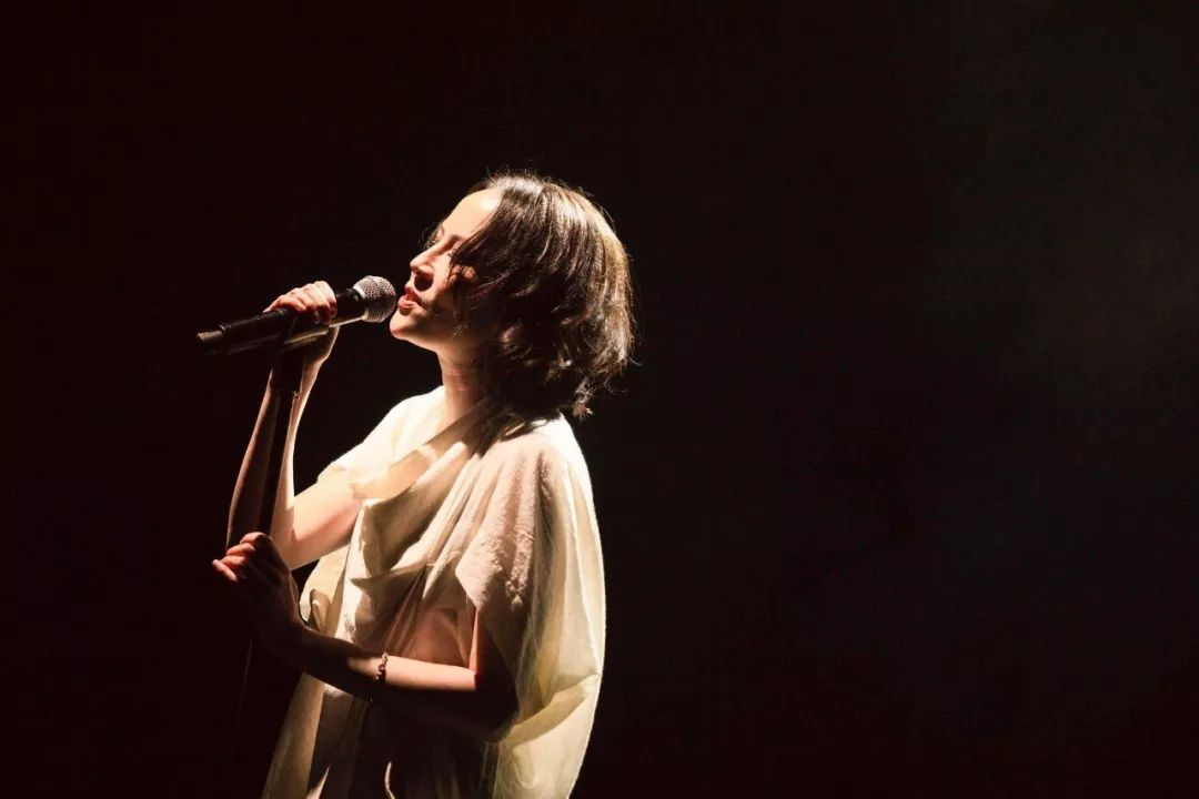 杨乃文声音,杨乃文忽然之间