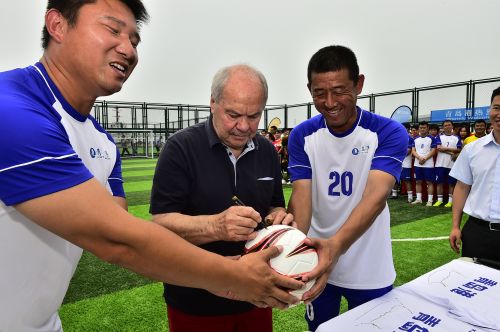 施大爷照片,施大爷抖音