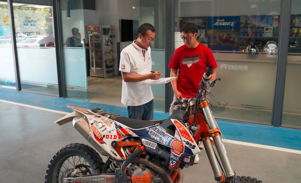 为什么壳牌爱德王子机油这么便宜,壳牌爱德王子机油多少公里换