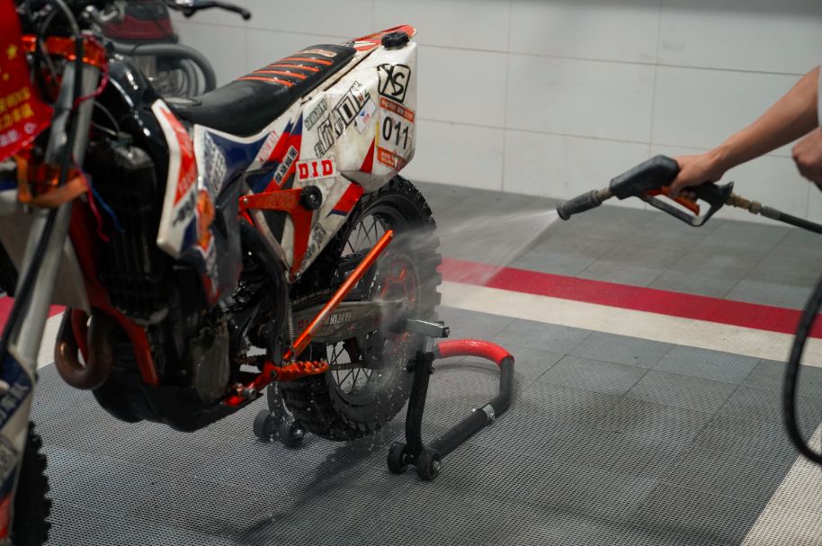 为什么壳牌爱德王子机油这么便宜,壳牌爱德王子机油多少公里换