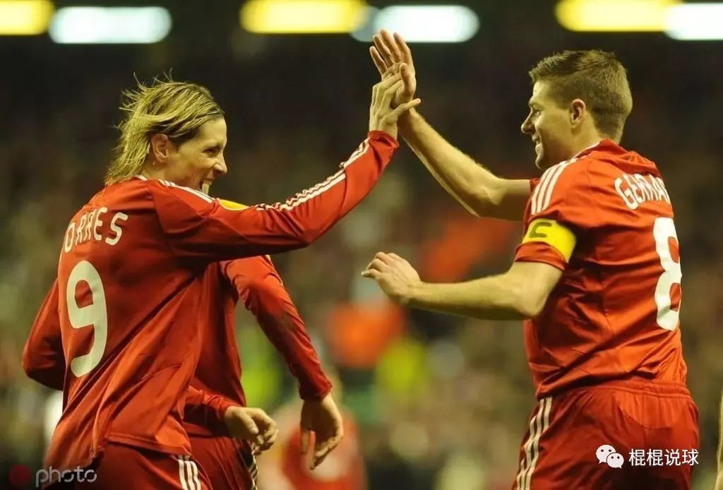 费尔南多托雷斯进多少球,托雷斯单刀空门踢出场面