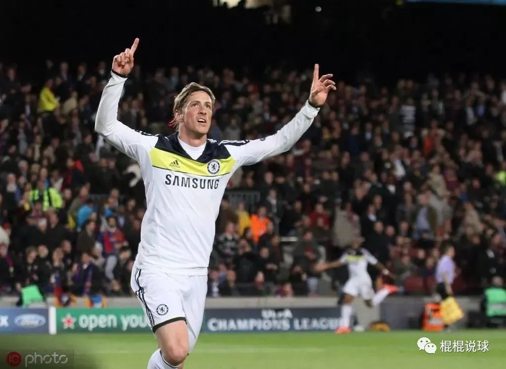 费尔南多托雷斯进多少球,托雷斯单刀空门踢出场面