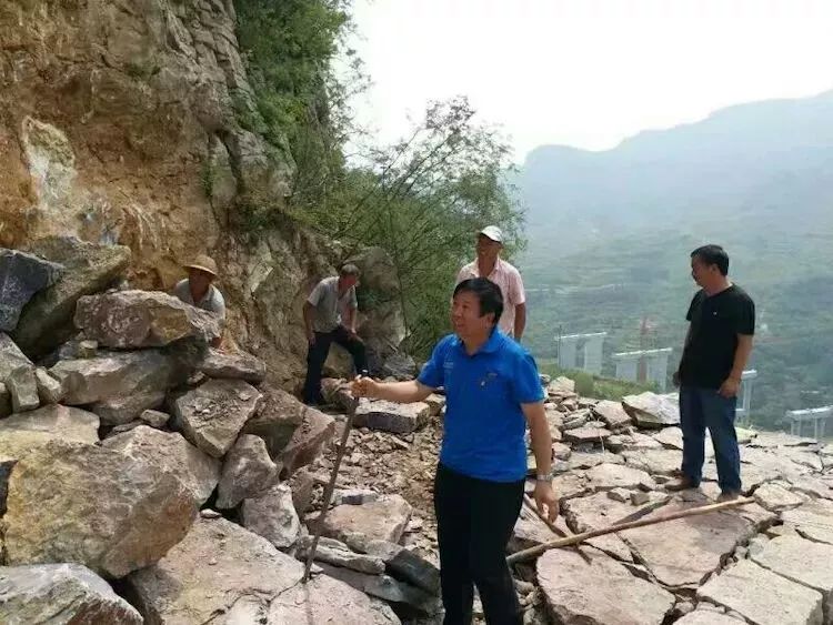 没想到！鹤壁这位66岁的老爷子，背后竟然有这么多故事......