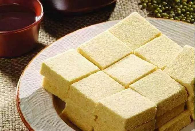 北京小吃卤煮炒肝爆肚,北京美食炒肝卤煮