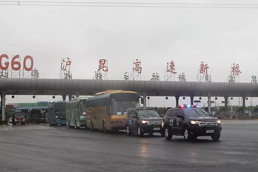 上海警方破获特大期权诈骗,上海警方破获网络期货诈骗案