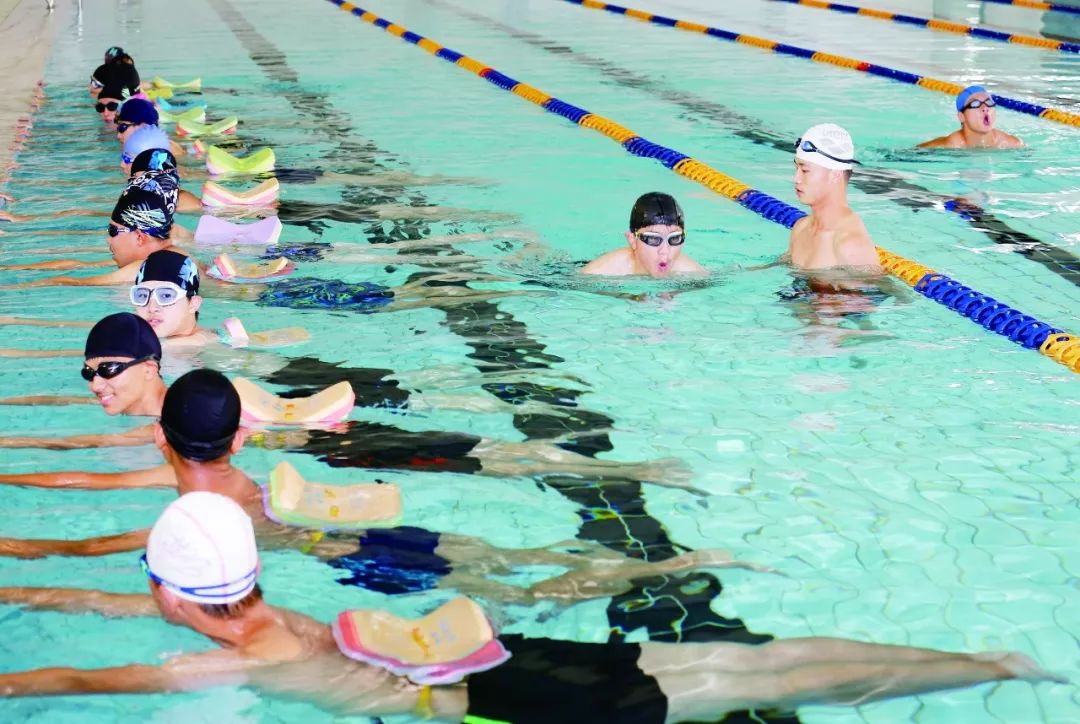 70年不忘初心牢记使命主题教育,70周年不忘初心主题教育