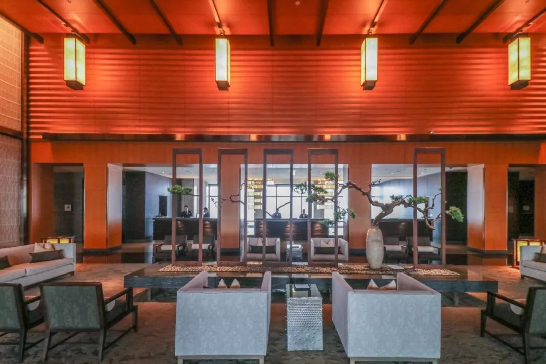 探店文华酒店,东京文华东方酒店大堂