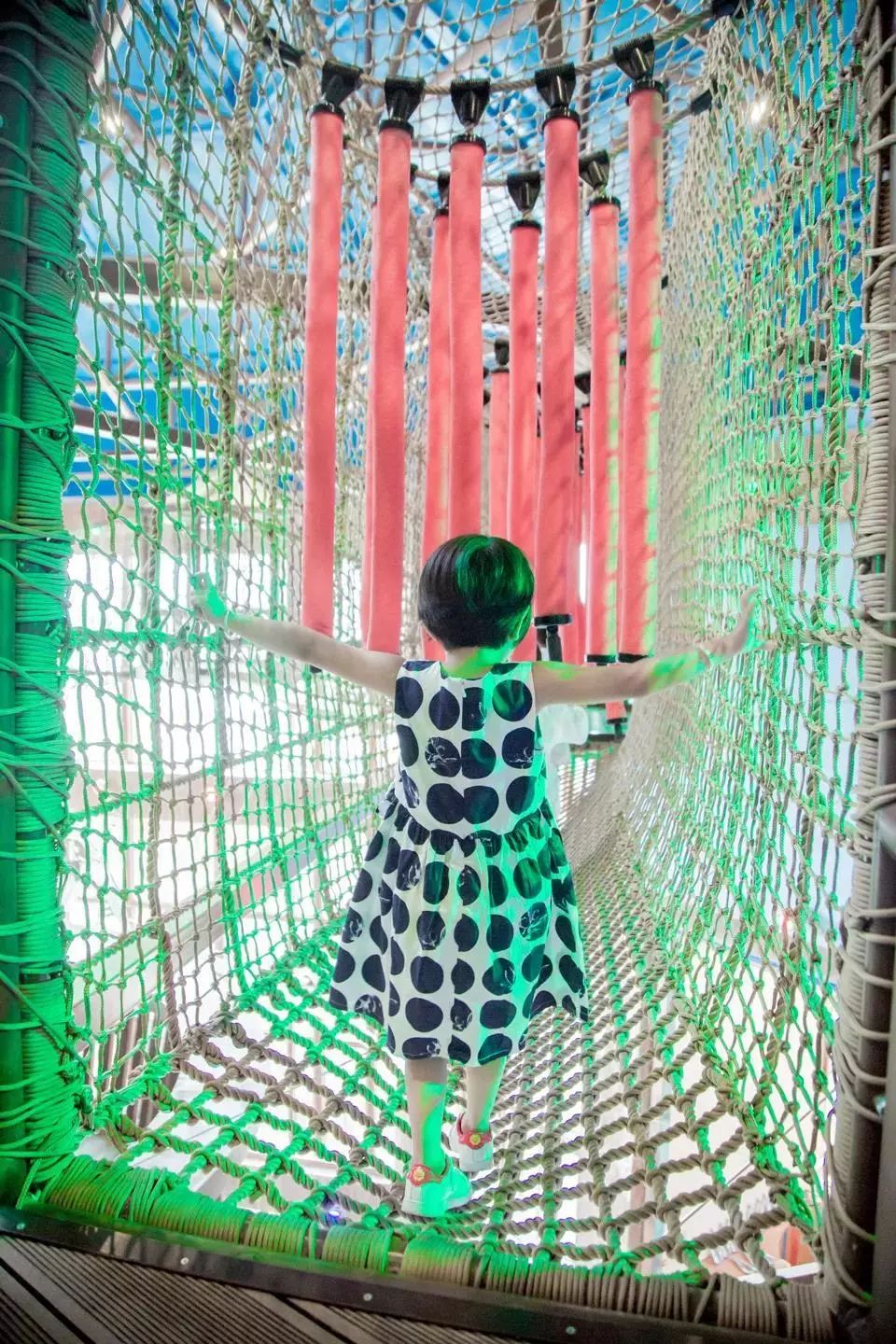 三亚海昌梦幻海洋不夜城体验券 (三亚海昌不夜城冒险岛)