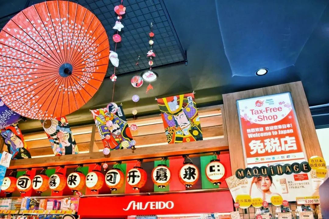 中国游客爆买日本药妆,中国游客日本药妆店