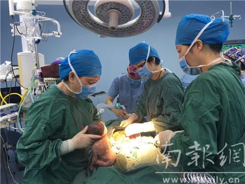 南京市妇幼保健院剖腹产专家,南京妇幼子宫切除专家