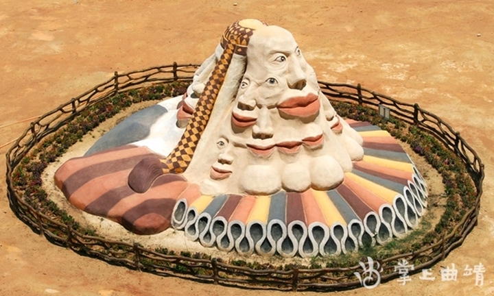 带您走进陆良彩色沙林风景,陆良彩色沙林风景区今年人多不多