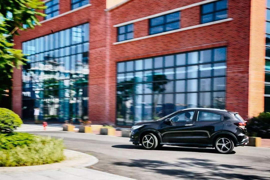 广汽本田缤智新旧版测评,本田缤智升级套件