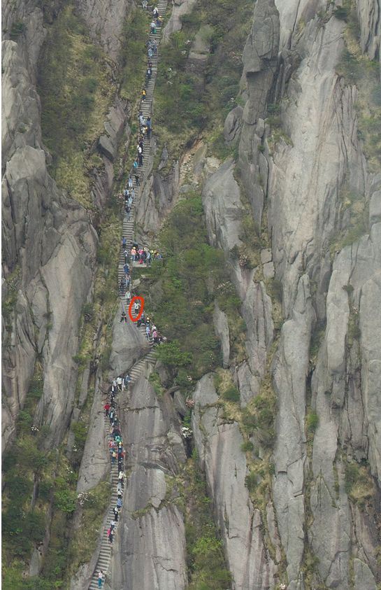 只要能在看似平静的画面中，找到一丝不安就可以了|张克纯