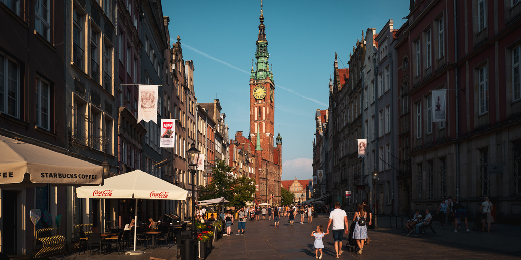 波兰什切青港口,波兰港口格但斯克冬季封冻期