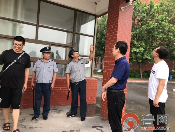 东营市垦利区第三实验小学开展暑假校园安全大排查活动