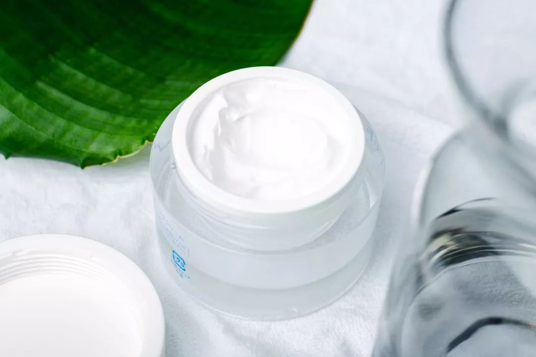 黑科技一秒祛斑,黑科技美白真的有效吗