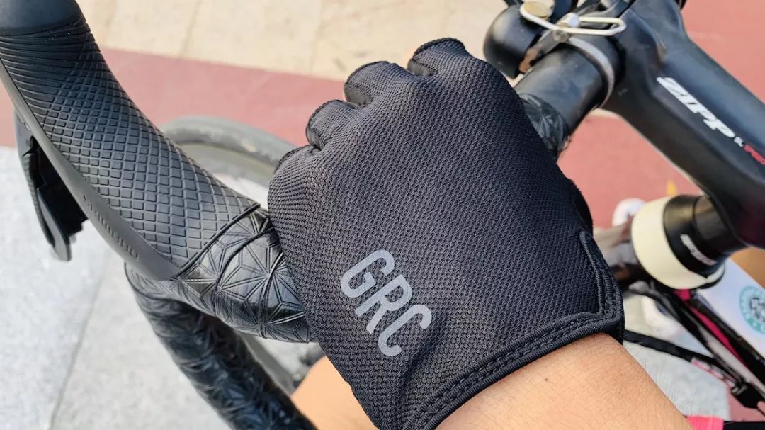 grcxrd鍗婃寚楠戣鎵嬪,渚垮疁鍙堟湁鎺掗潰鐨剆uv