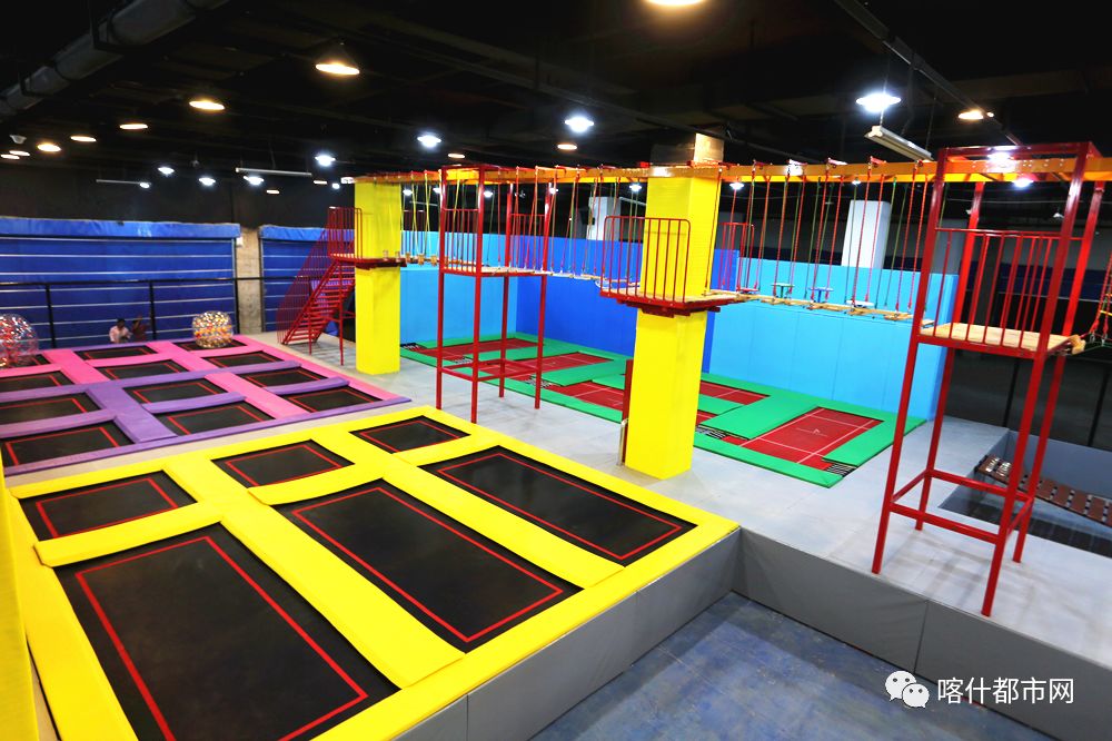 喀什蹦床乐园推荐,喀什鑫锐锋蹦床主题公园