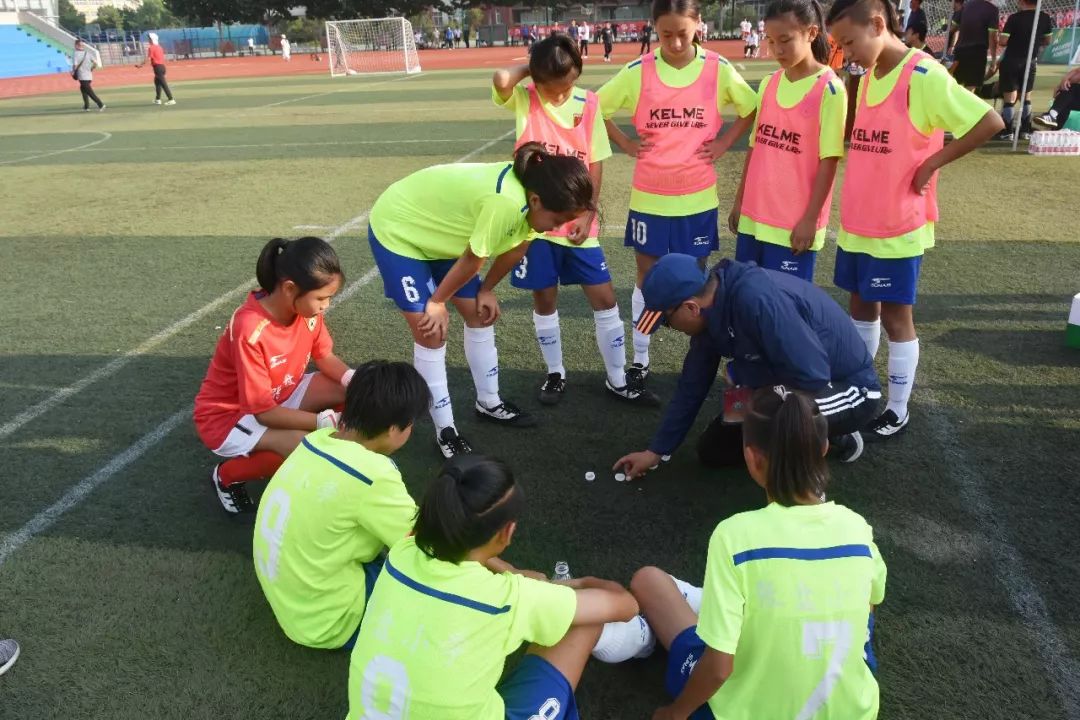 洛阳市孟津县张盘小学女子足球队,孟津县2019小学女子足球比赛