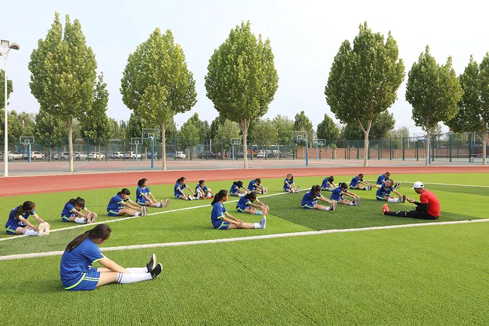 北京足球场地夏令营,北京足球夏令营训练