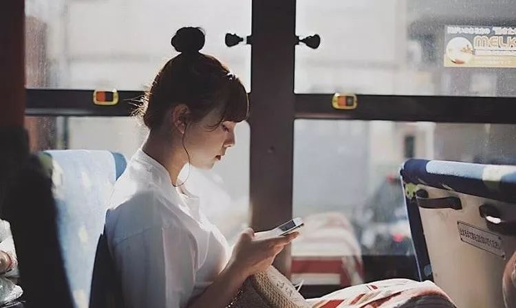 这样拍背影真的太好看了,怎样拍侧脸好看霸气