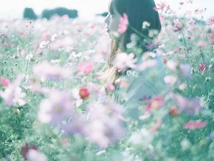 这样拍背影真的太好看了,怎样拍侧脸好看霸气