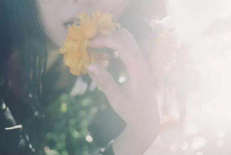 这样拍背影真的太好看了,怎样拍侧脸好看霸气