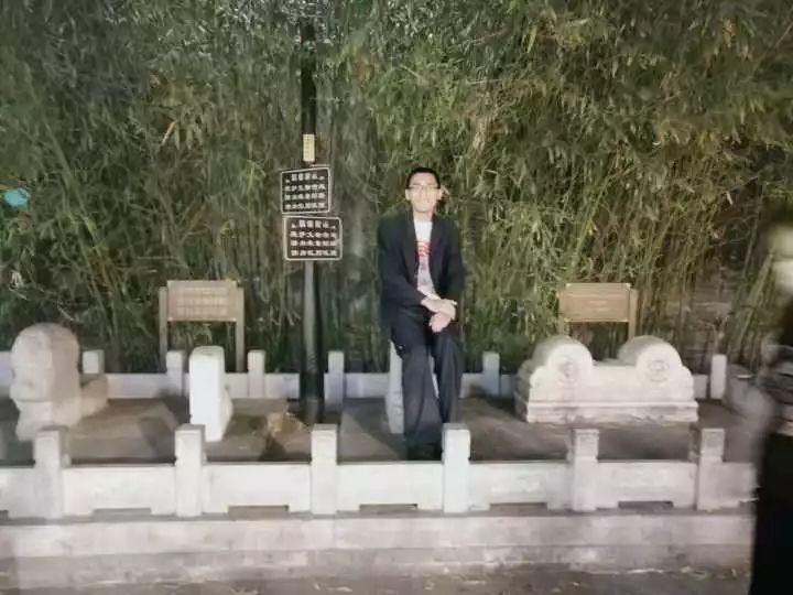 刘坤杰，你是三角湖畔最温暖的风！@江大一周朋友圈