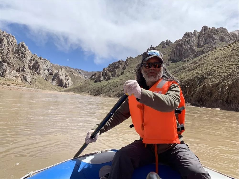 杨欣环保战士,关于环保战士杨欣的素材